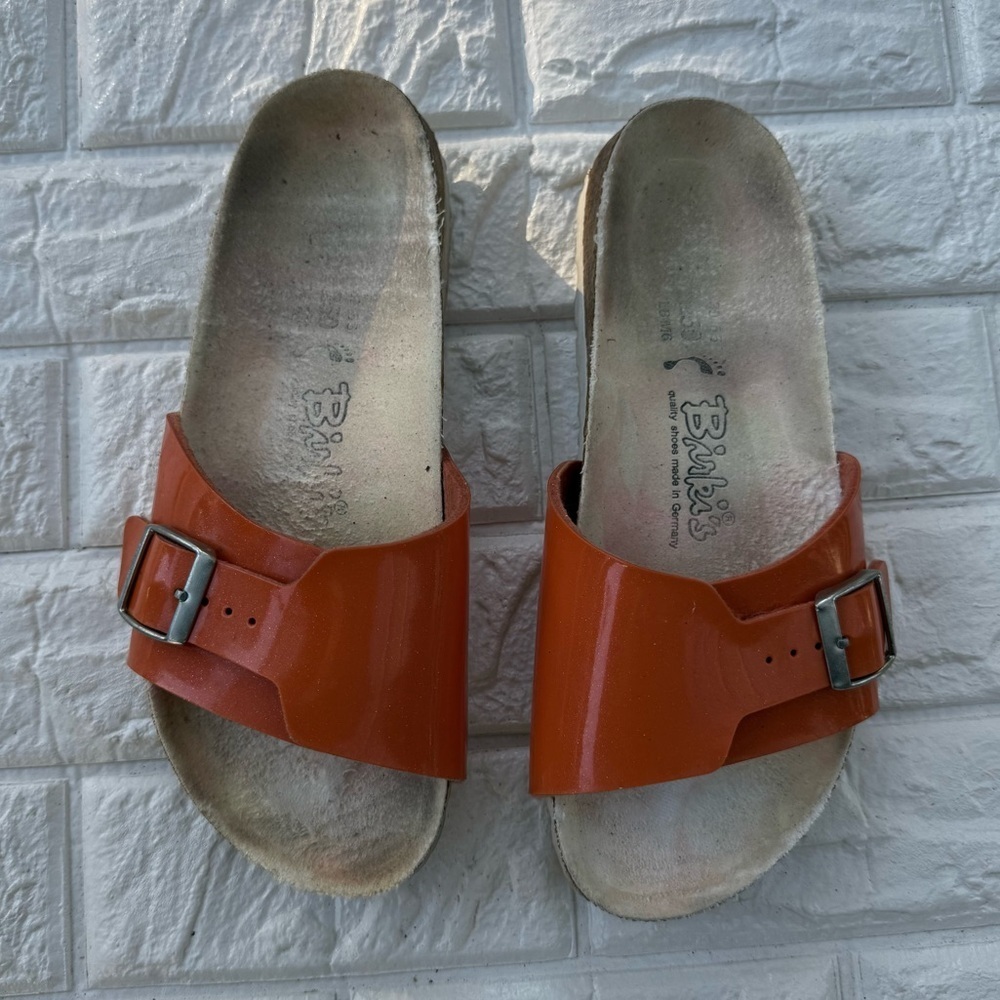 Birkis By Birkwnstock Women Size 8 Us Narrow Birkenstock Orange Sandals